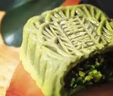 15種“重口味”月餅，你敢嘗試哪個(gè)？