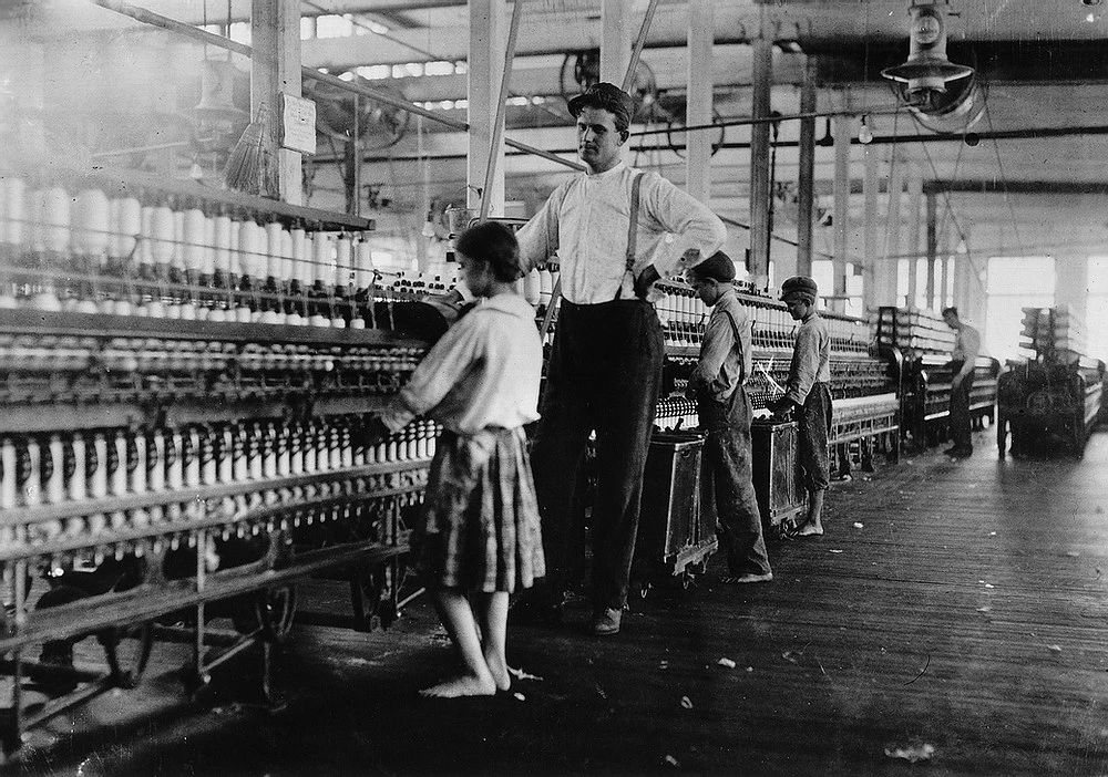 Lewis Hine：一位攝影師的“摩登時代”